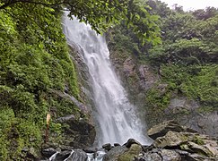 Liangshan-Wasserfall