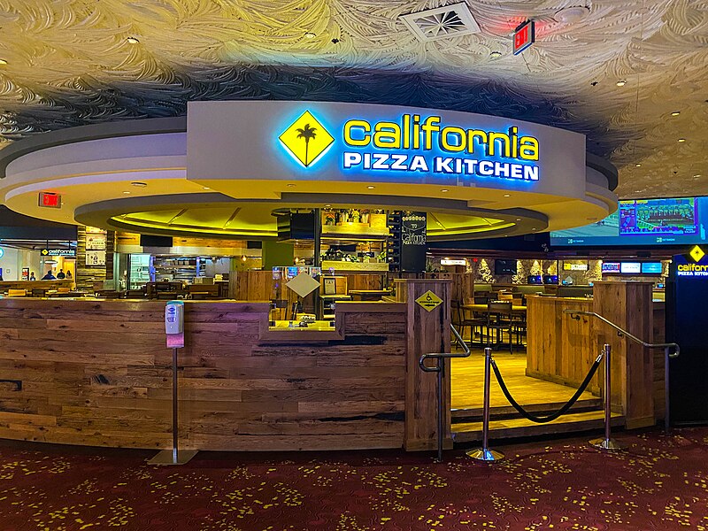 File:California Pizza Kitchen (52671941080).jpg