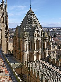 Vieille cathédrale de Salamanque. Cimborrio de principios del XII, de clara influencia bizantina y posiblemente, realizado por maestros franceses de la zona de Poitiers.