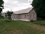 Дом з мемарыяльнай дошкай ў памяць Віктара Ячніка