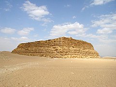 Le mastaba de Chepseskaf à Saqqarah.
