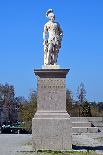 Bertrand Du Guesclin, sculpture de Johann Dominik Mahlknecht - Cours Saint-André - Nantes