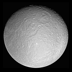 Rhea, Voyager 1:n (NASA) kuvaamana