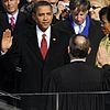 Barack Obama mengangkat sumpah sebagai Presiden Amerika Syarikat.