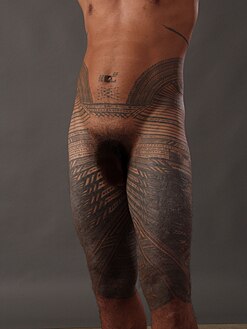 Традиционални начин тетовирања Самоанаца - предњи део тела