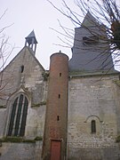 Transept nord et clocher de l'église.