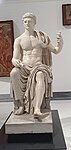 פסל של קלאודיוס מהרקולניאום במוזיאון הלאומי לארכאולוגיה של נאפולי