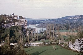 Photo montrant la confluence de l'Ouysse et de la Dordogne.