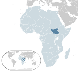  दक्षिण सुडान-अवस्थिति (dark blue) – अफ्रिका-এ (फिक्का निलो & dark grey) – अफ्रिकी सङ्घ-এ (फिक्का निलो)