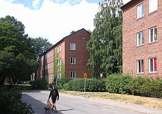 Bostadshus vid Stiernhjelmsvägen (2010).