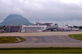 Аеропорт Ннамді Азіківе