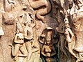 岩壁彫刻の部分、ナーガ（竜）の像