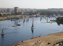 Pagtan-aw gikan sa West Bank sa Nilo, Isla, ug Aswan