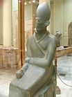 Statua di Khasekhemui in scisto verde, al Museo Egizio del Cairo