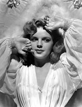 Judy Garland yn 1943