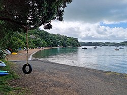Ōmiha Bay