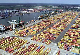 Terminal de contentores do porto de Antuérpia, na Bélgica, o segundo maior porto marítimo da UE