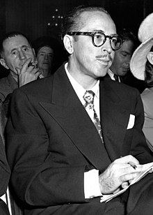 Trumbo di House Un-American Activities Committee pada 1947
