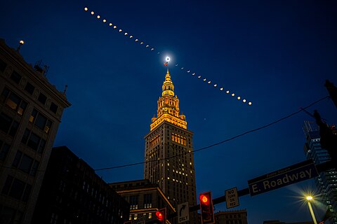The solar eclipse of 8 April 2024 over the Terminal Tower, Cleveland
