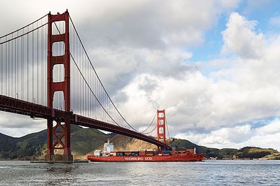 Day 46: Container ship from Hamburg passing the Golden Gate