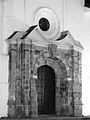 Monumental portada en cantera y ladrillo, Iglesia de Santo Domingo, obra maestra barroca payanesa del siglo XVIII.