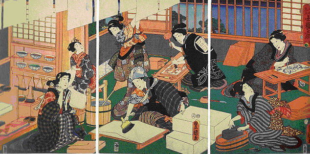 Gravura colorida de um grupo de japonesas bem vestidas criando gravuras