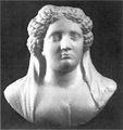 تندیس یک زن، پایگاه باستانی آی‌خانم/ماه‌بانو، سدهٔ دوم پیش از میلاد.