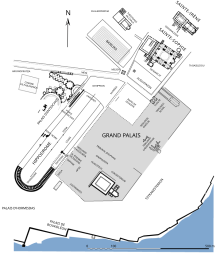 Carte détaillé d'une partie de ville comprenant de gauche à droite, un hippodrome, un palais et des églises
