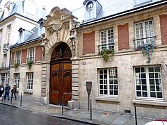 Hôtel d'Almeyras (de Fourcy), Paris 4e.
