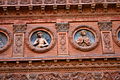 Dettaglio dei rilievi / Detail from the reliefs.