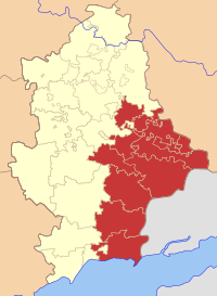 Wilayah dalam Oblast Donetsk di bawah kawalan Republik Rakyat Donetsk (merah pulasan gelap), pergolakan pro-DPR dan/atau anti-kerajaan (dalam merah pulasan gelap)