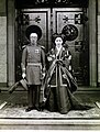 Aisin-Gioro Pujie and Hiro Saga. 愛新覺羅溥傑（左）身穿中尉正裝照片。1938年4月3日。
