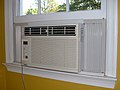 Wenn man nur einzelne Räume kühl halten will, ist die Verwendung kleiner AC-Einheiten preiswerter als der Betrieb einer zentralen Klimaanlage.