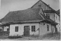 Синагога Баал Шем Това в Меджибожі, фото 1915 року. Була зруйнована і знову відроджена