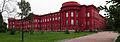 Червеният корпус, главното здание на университета
