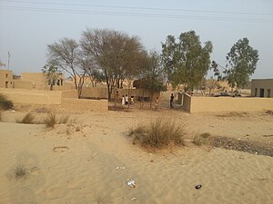 Village dans le désert en février 2015.