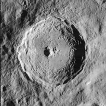1967年月球轨道器4号拍摄的图像