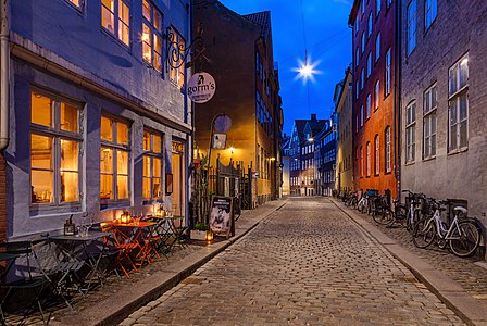 "2018_-_Magstræde_street_in_evening.jpg" by User:Moahim