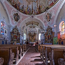 Interior da igreja paroquial católica em Going am Wilden Kaiser, Tirol, Áustria. (definição 5 600 × 5 600)