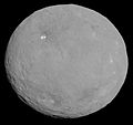 Cerere fotografato dalla sonda Dawn il 6 maggio 2015