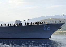 Proa del destructor USS Barry