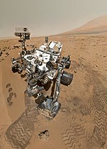 Wahana penjelajah Curiosity, menjelajahi Mars sejak 2012