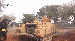 نیروهای ارتش آزاد سوریه تحت حمایت ترکیه در حال پیشروی به سمت عفرین.