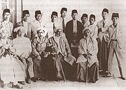 Syekh Daud Rasyidi (duduak paling suok), basamo Syekh Djambek, Inyiak Canduang, Inyiak Parabek, jo Dr. Abdullah Ahmad