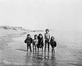 Ескімоські діти у Беринговому морі