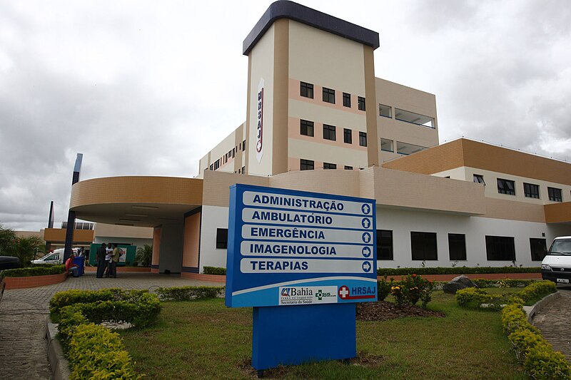 File:Hospital de Santo Antonio de Jesus (4203386045).jpg