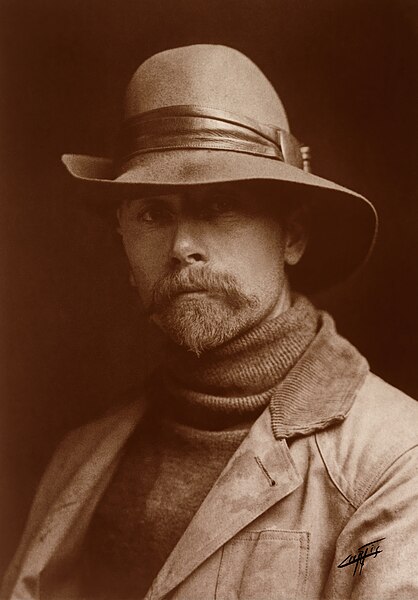 File:Self portrait of Edward Sheriff Curtis.jpg
