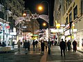 A Kärntnerstraße (a Graben egyik mellékutcája) éjszaka