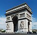 L'arc de triomphe vu des Champs-Élysées.