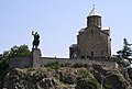 A Metekhi-templom és Vakhtang Gorgasali szobra